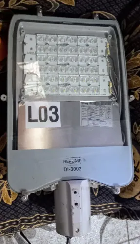 Luminária Pública de LED, modelo Repume DI-3002. 