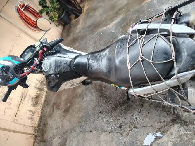LANDER 250 xtz