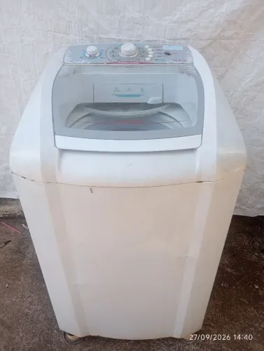 Vendo máquina Colormaq 11.5 kg funcionando perfeitamente 110v