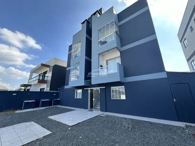 Apartamento com 2 dormitórios disponível para locação no bairro Itacolomi - Balneário piça