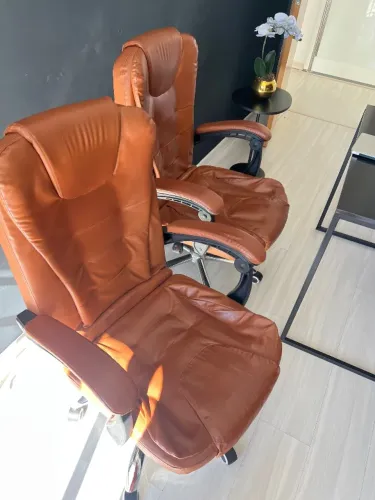 2 cadeiras de escritório