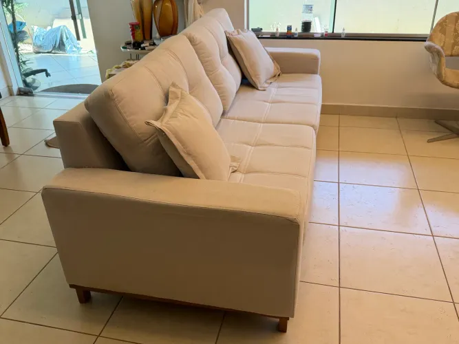 Vendo sofá de linho conservado 2.20M x 90