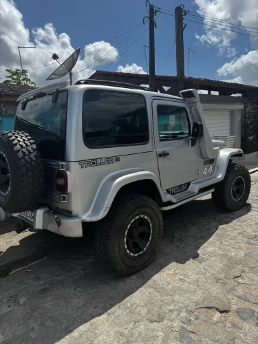 Troller T-4 4X4 3.0 TB Int. Cap. Rígida Diesel 2008