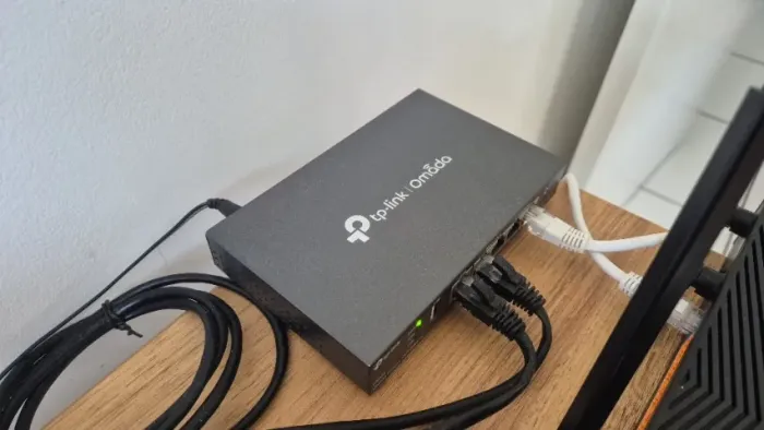Roteador Load Balance TP-Llink Omada ER605 Gigabit