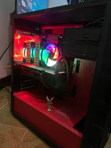 PC GAMER + PERIFÉRICOS