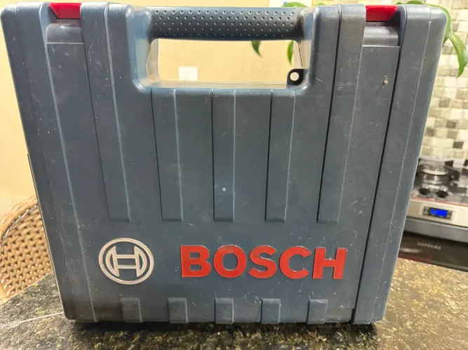 Furadeira Bosch impacto 