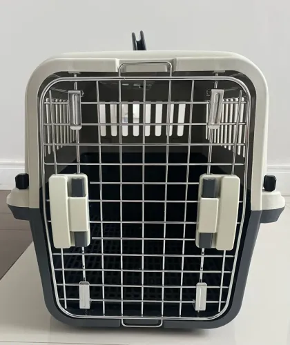 Caixa de transporte para cães e gatos