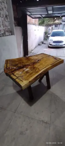 Mesa para preparar o churrasco  Aceito proposta.