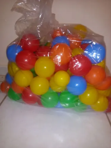 Bolinhas coloridas para puscina de bolinhas ou brincadeiras criativas