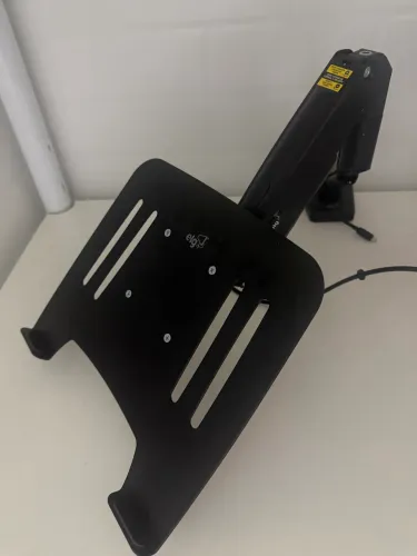Suporte Articulado ELG F80N + Bandeja ELG para Notebook