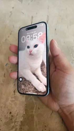iPhone 15 128 GB na Garantia ainda