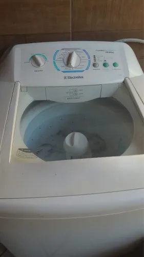 Máquina de lavar Electrolux 12kg