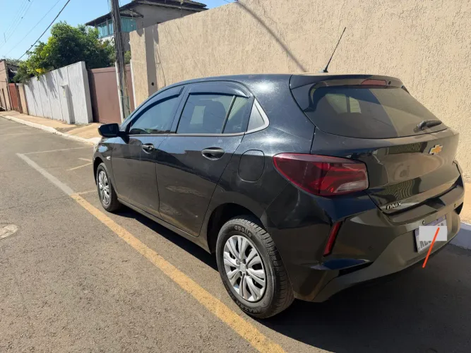 Chevrolet Onix Hatch 1.0 12V Flex Mec. 4P 2020
