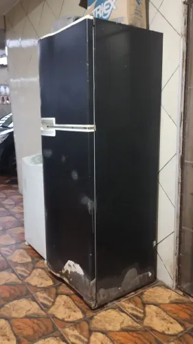 Vendo geladeira continental