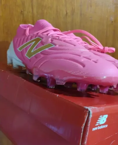 CHUTEIRA NEW BALANCE TEKELA