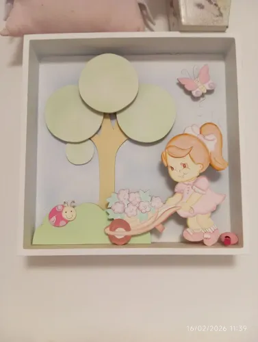Quadros "A menina e o Jardim" - Tridimensional