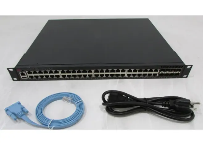 Switch Brocade ICX7250-48P 2X10G de 48 portas 1GbE PoE+ com 2 portas 1Gb/10Gb