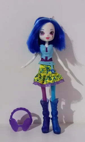 Boneca My Little Pony Equestria Girls Rainbow Rocks Original- DJ Pon-3<br><br><br>Valor: 90