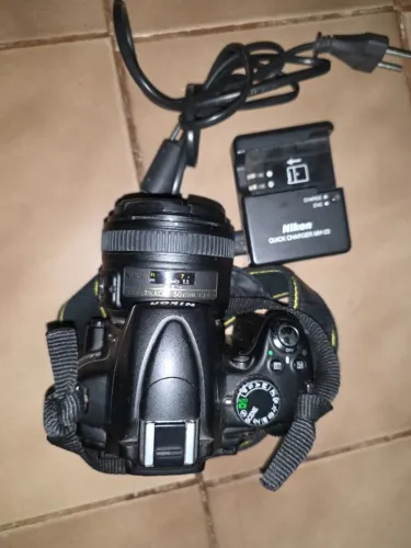 Câmera Nikon D5000