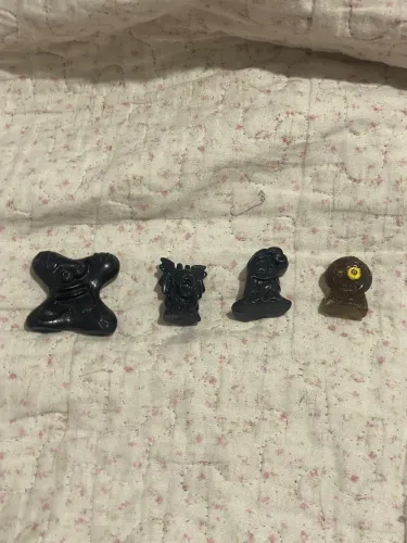 Geloucos e gelocosmicos amarelos pretos 