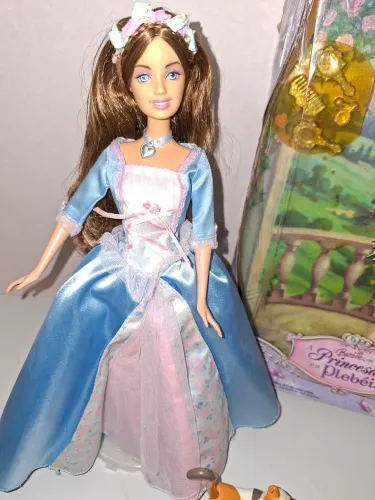 Barbie Erica Princesa e Plebeia