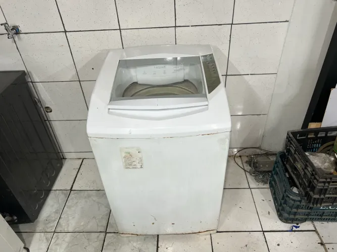 Máquina de Lavar Brastemp Clean 8kg BWC08A com Defeito