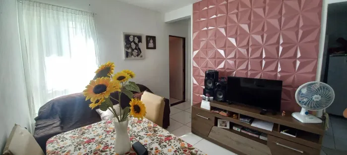 Vendo apartamento térreo 2/4 no condomínio santo Expedito