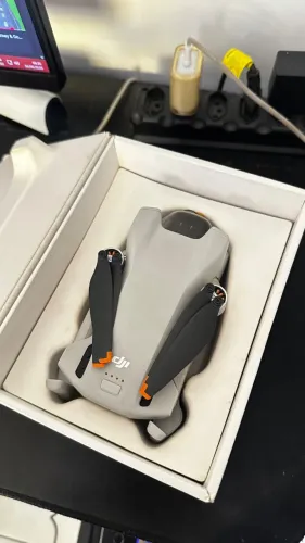 DJI mini 3 com controle RC
