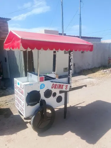 Carrinho de drinks caipirinha