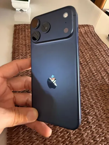 Apple iPhone 17 Pro 512GB Azul