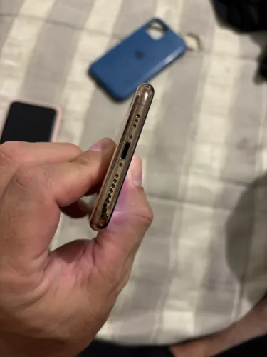 iPhone 11 Pro 64gb ( TELA TRINCADA )