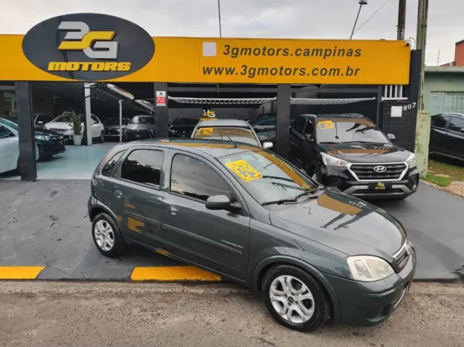 Chevrolet Corsa Hat. Premium 1.4 8V Econoflex 5P 2009