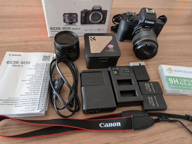 Canon EOS M50 Mark II + 2 lentes + adaptador EF + 4 baterias
