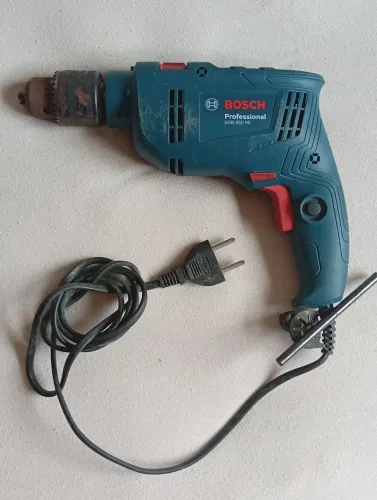 Furadeira Bosch GBS 550 RE Professional