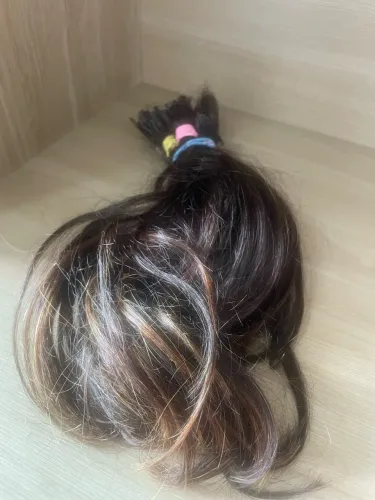 Vende-se cabelo humano