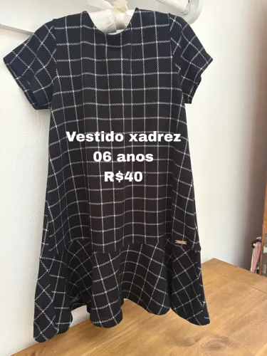Lindas roupas infantis