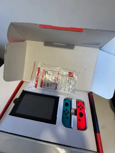 Nintendo Switch Modelo M2 - 32gb de memória 