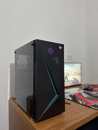 PC Gamer Intel i3-10100F, GTX 1650 4GB, 16GB RAM, SSD 240GB + HD 1TB