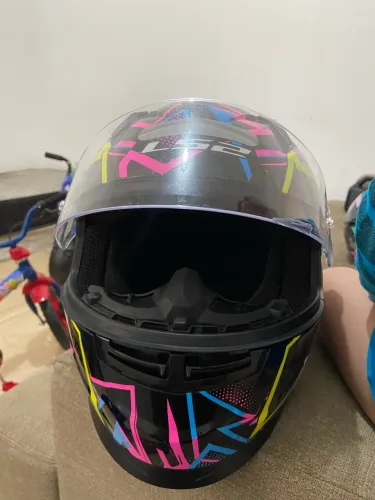 Capacete LS2