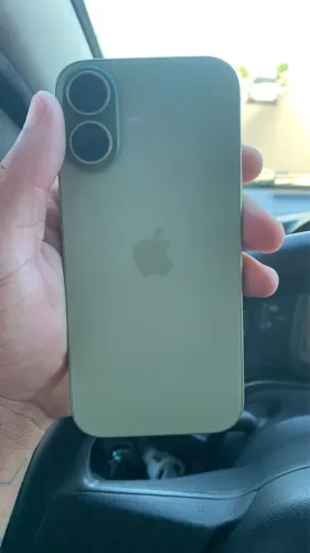 iPhone 17 para peças 