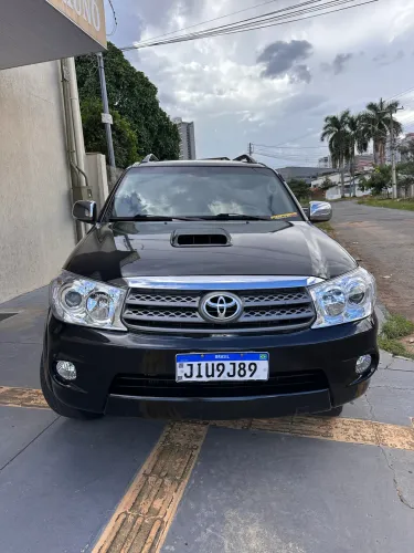 Toyota Hilux SW4 SRV D4-d 4X4 3.0 TDI Dies. AUT 2011