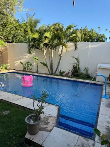 Casa para Locação em Caucaia, Tabuba, 2 dormitórios, 2 suítes, 3 banheiros, 2 vagas