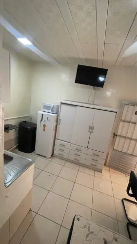 ALUGO KITINETE MOBILIADA SEM FIADOR NO BAIRRO NOVA VISTA