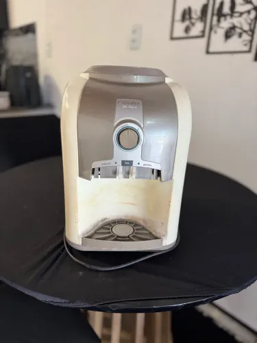 Gelágua Esmaltec