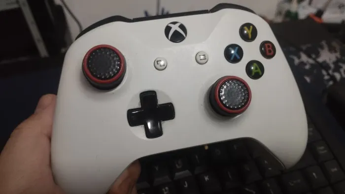 Controle xbox one branco wireless (Bluetooth)