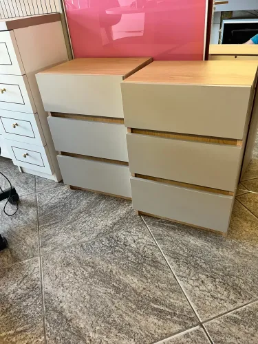 Mesa de cabeceira