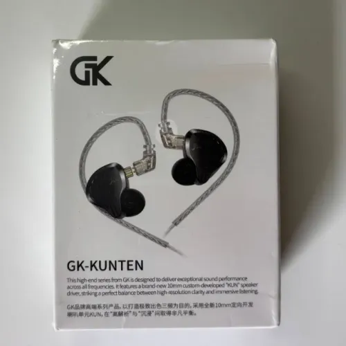 Fone da KUNTEM de excelente qualidade sonora / P2 / LACRADO