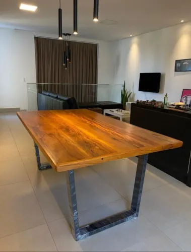 Mesa área gourmet