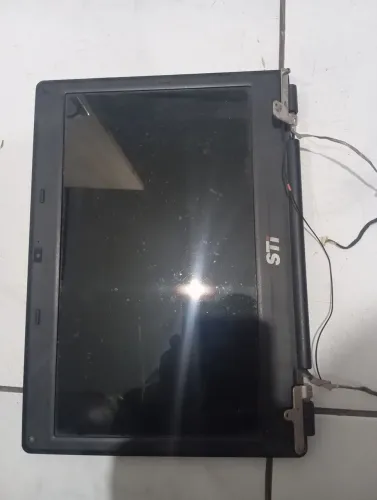 Tela de notebook STI