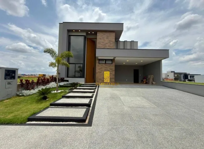 Casa com 3 dormitórios à venda, 189 m² por R$ 2.050.000,00 - Condomínio Dona Maria Cândida